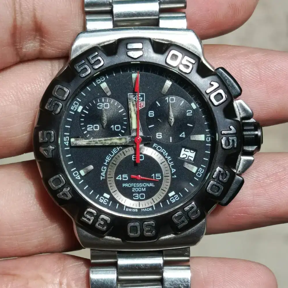 Jam Tangan Swiss Tag Heuer Chronograph Swiss ETA V8 Movement