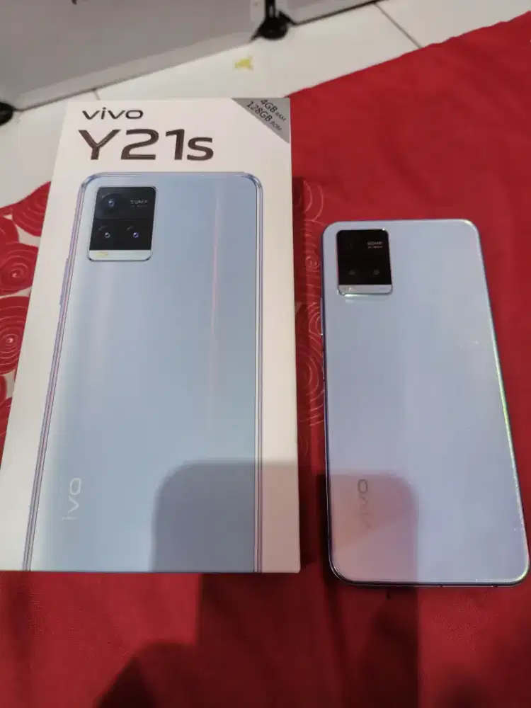 VIVO Y21s (4+1GB RAM/128GB ROM)