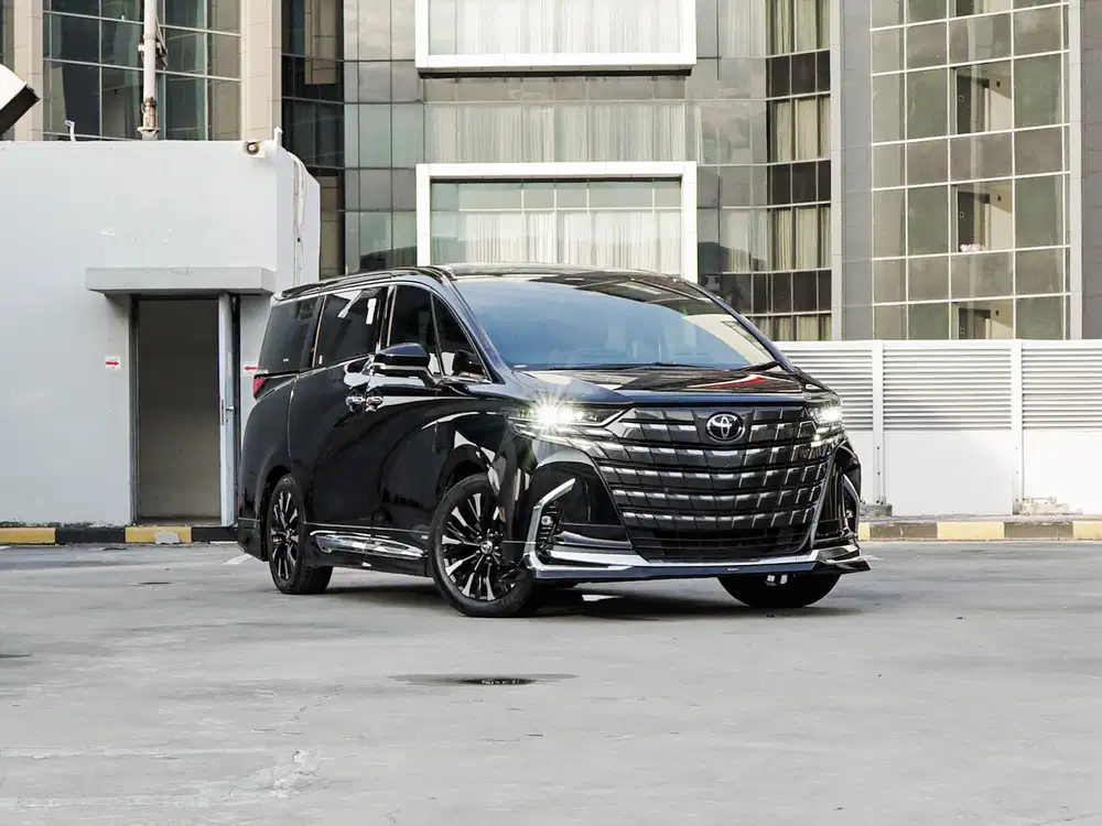 Toyota Alphard 2023 Hybrid