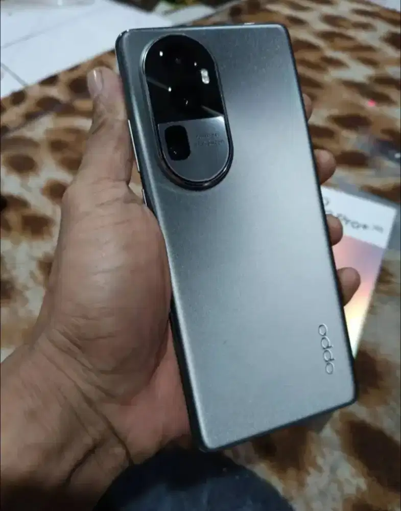 OPPO RENO 10 PRO + 5G.RAM 12 GB,INTERNAL 256 GB.