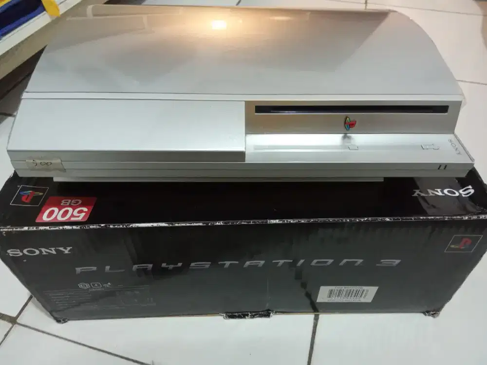 DI JUAL CEPAT PS 3 merk SONY