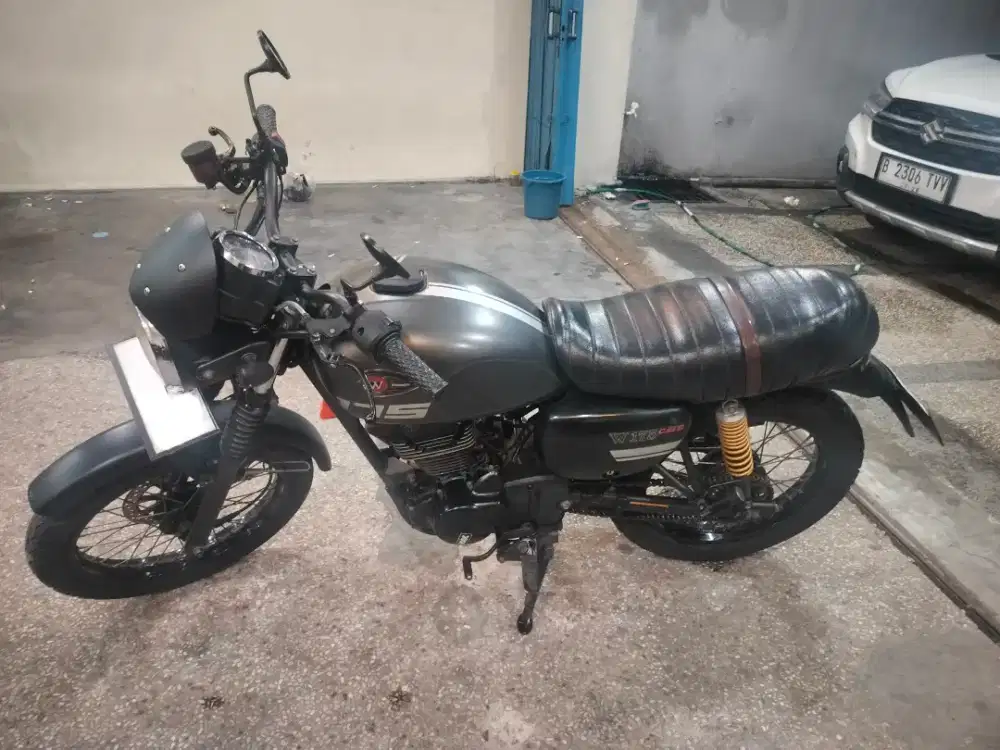 EDISI AKHIR TAHUN JUAL BUTUH W175 CAFE RACER (NEGO)