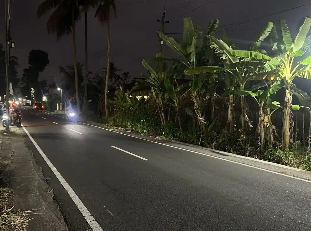 Dijual Tanah Strategis  Pinggir Jalan dekat jejamuran Resto