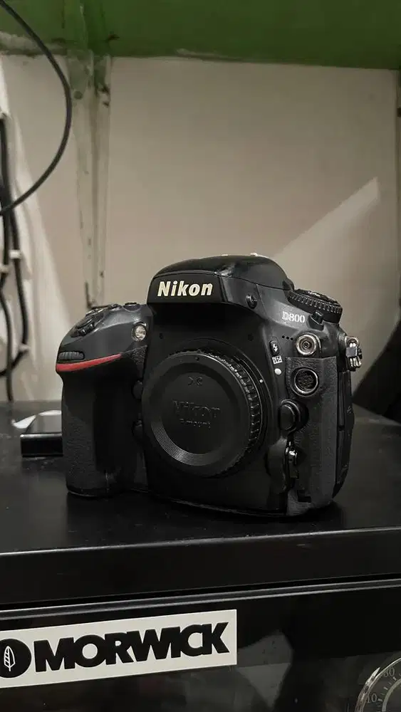 Borongan Nikon D800 Lensa Nikon 24-70mm F2.8 Nano
