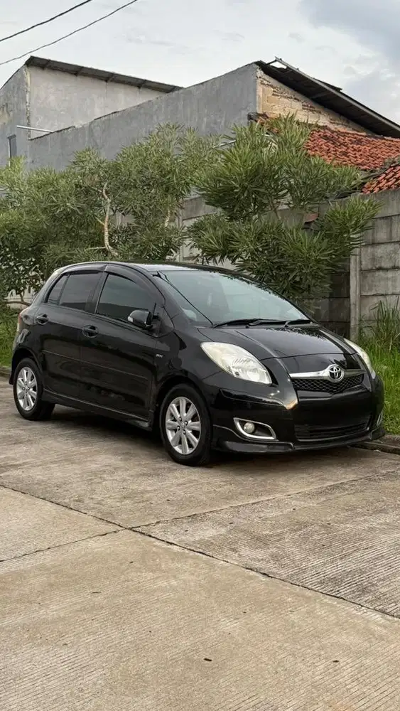 Toyota Yaris S Limited AT