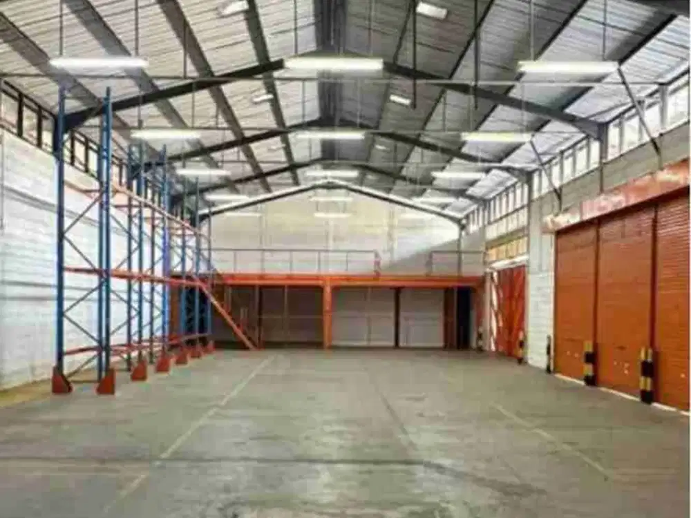 Disewakan Gudang Jagakarsa Ragunan Jakarta Selatan ada kantor