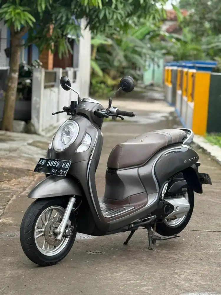 Honda scoopy 2022 ab on