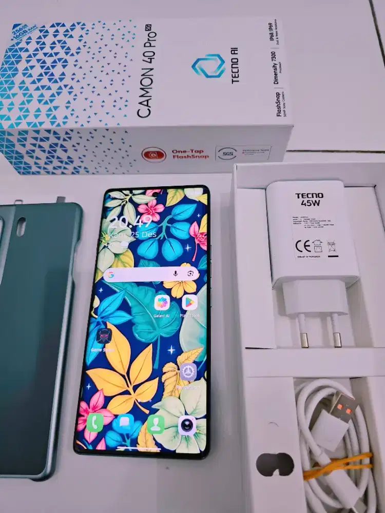 Tecno Camon 40 Pro 5G 8/256 Fulset Ori Garansi Bulan 12 2026