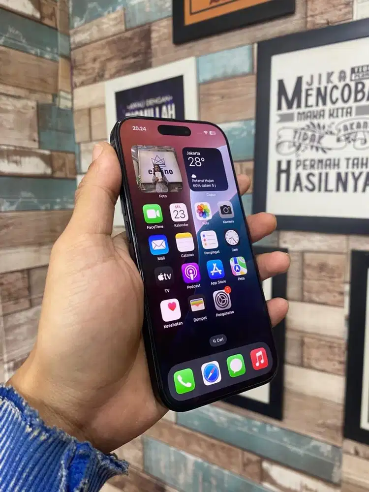 iphone 16 pro 256 black second ibox like new