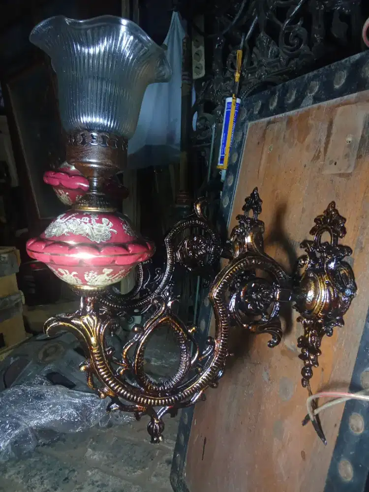 Lampu dinding sepasang