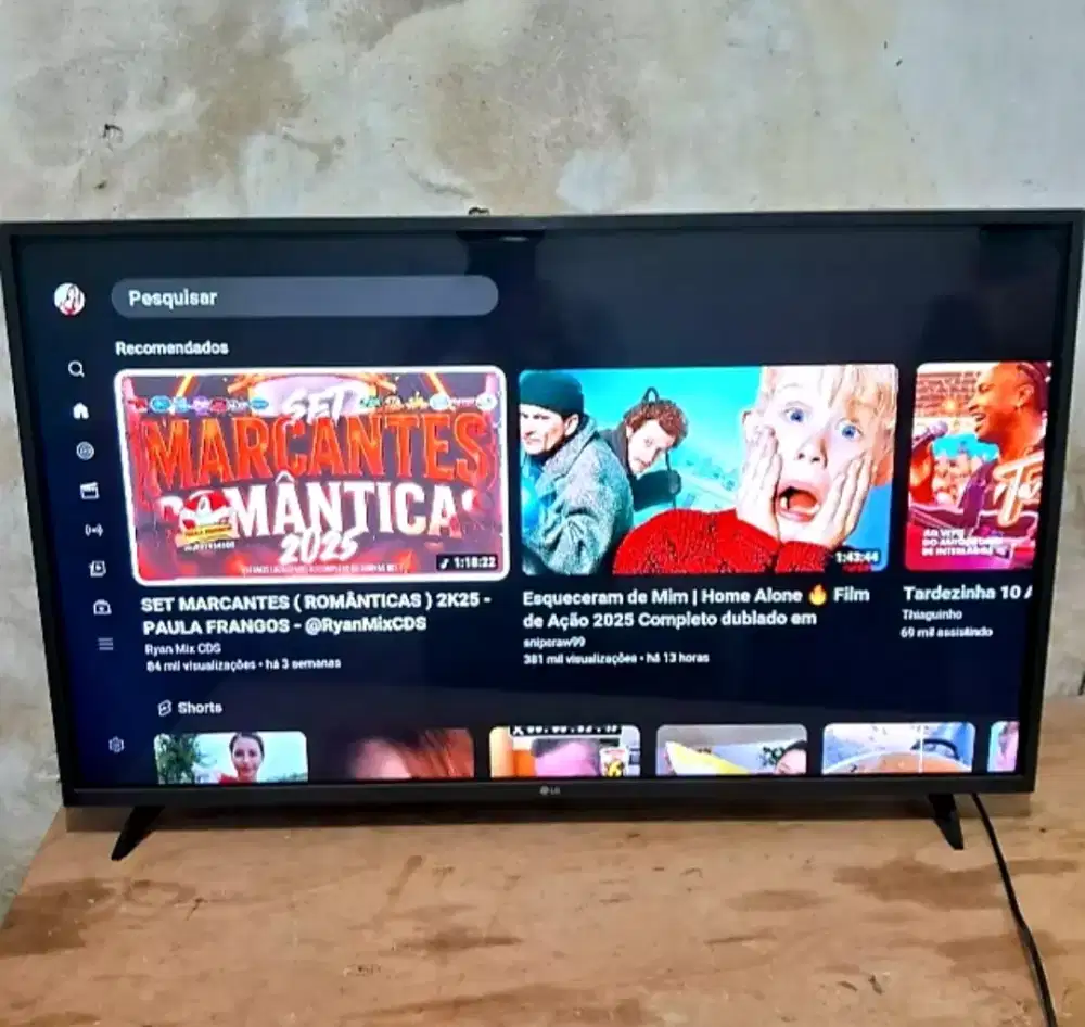 TV Smart 32 LG Digital Support You-Tobe Dll.Stereo Surrnd (No-Minus)