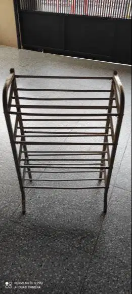 Rak Sepatu  Bahan Alumunium