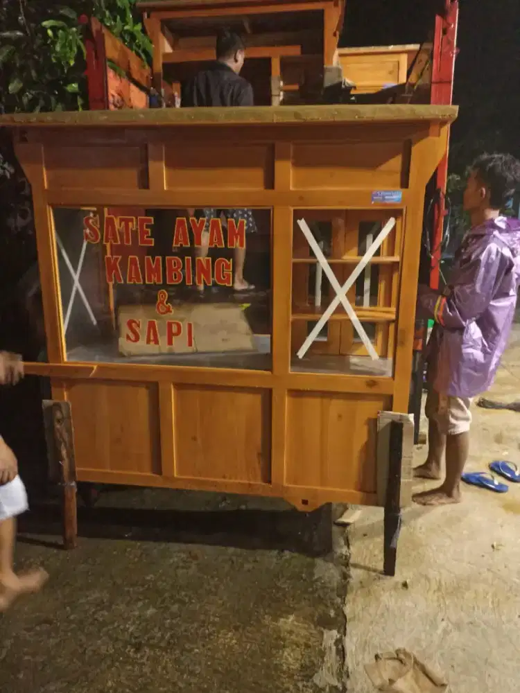Gerobak Angkringan jg Melayani Pesanan Grobak Bakso Mie Bubur Sate dlL