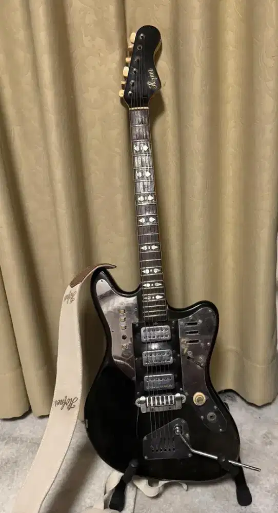 Gitar Mbah german 1960 HOFNER 177 langka tapi ada