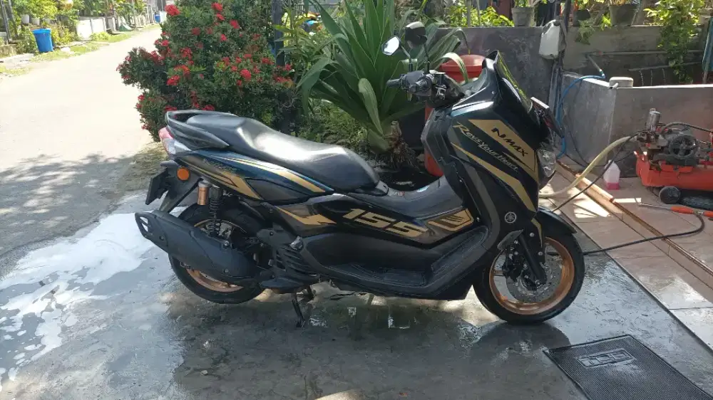 Yamaha All New NMAX 155 Connected - Matte Green