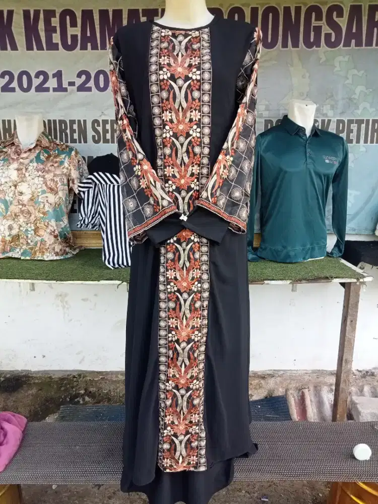 Abaya busana muslim