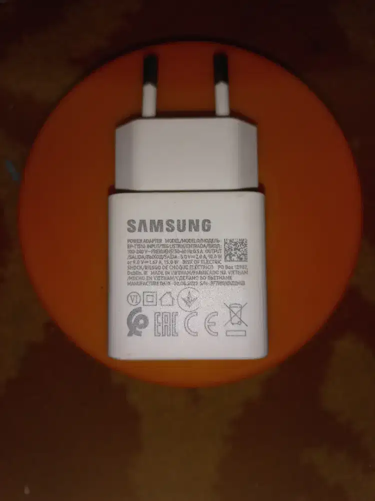Charger ori samsung 15 watt