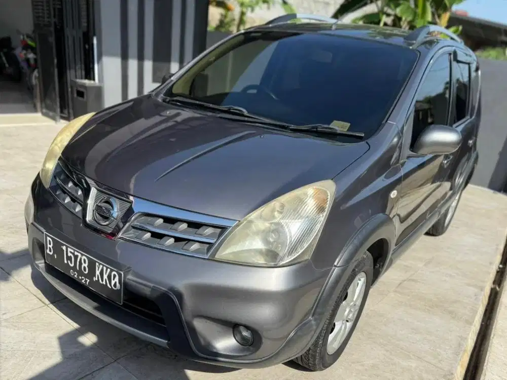 Nissan Livina Xgear Automatic 2012