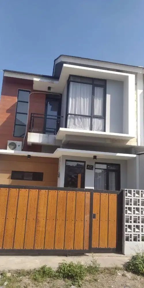 Dijual Murah Rumah 2 Lantai Minimalis