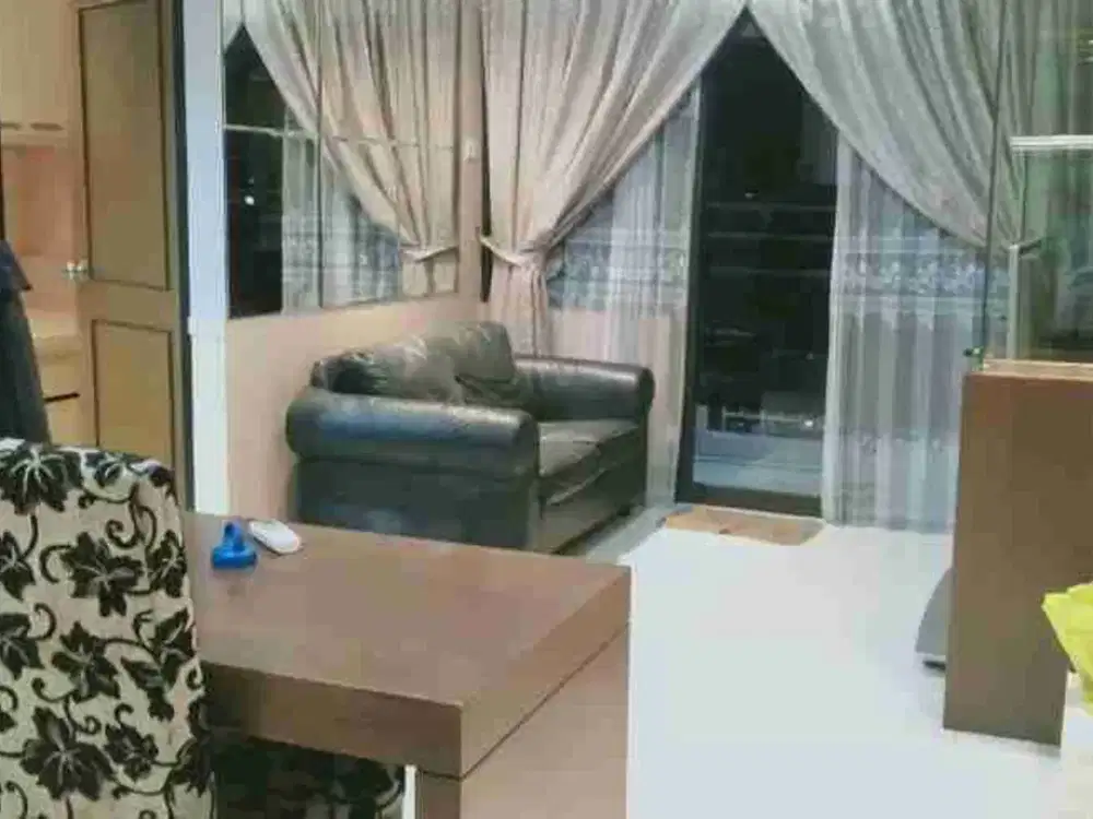 Disewakan Apartemen Salemba Residen Jkt Pusat 2 BR city view Rp.53 JT/thn