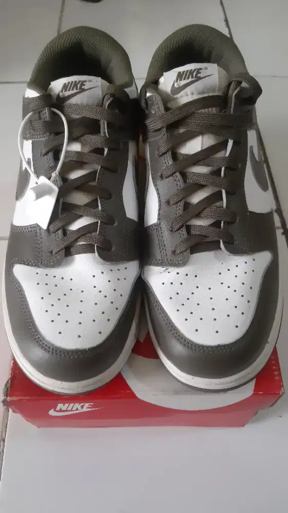 Sepatu Nike DD1503 120 Made in Vietnam