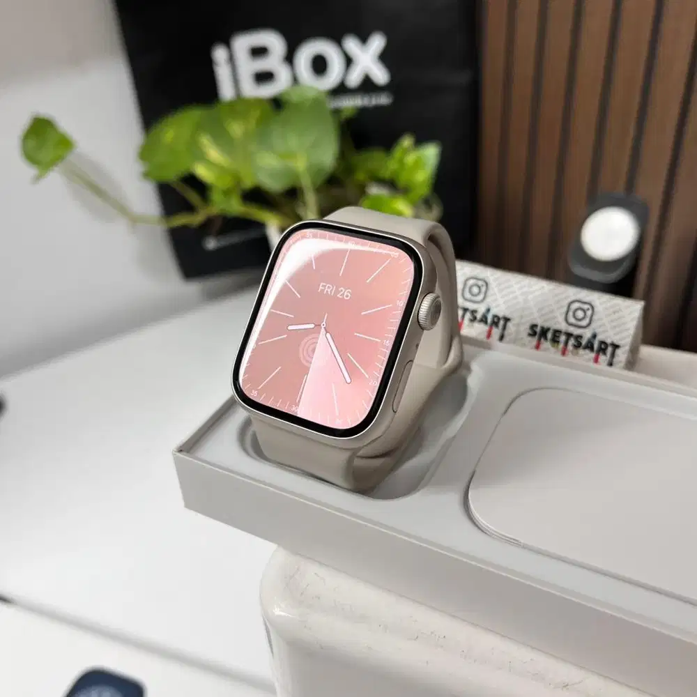 Apple Watch Series 8 45mm Starlight iBox iwatch Battery Health 82%