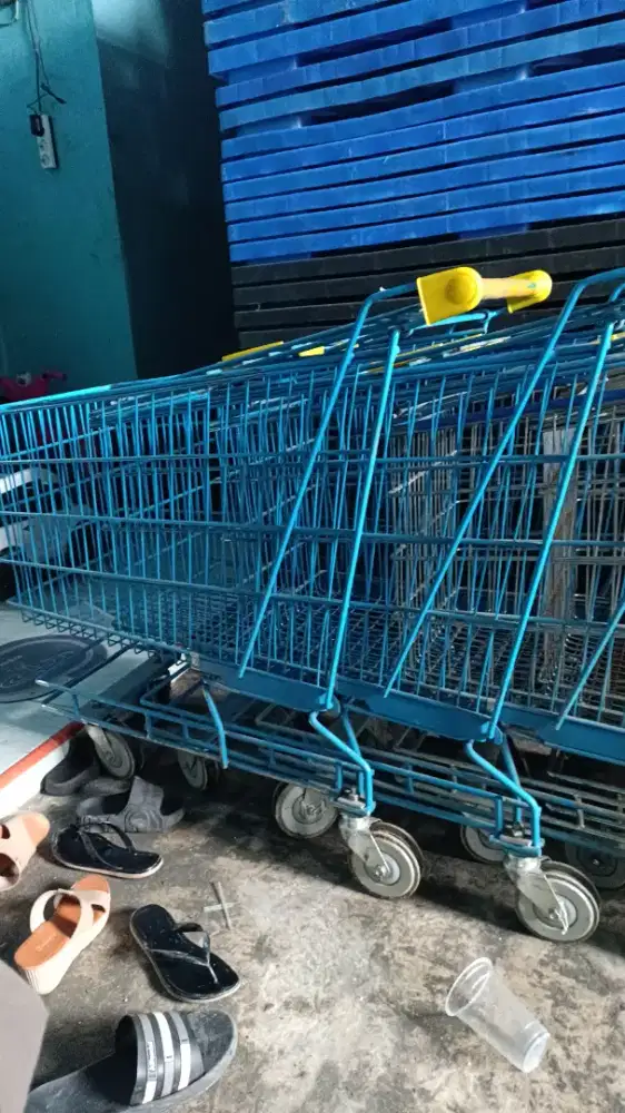 Troli keranjang,, keranjang belanja dorong