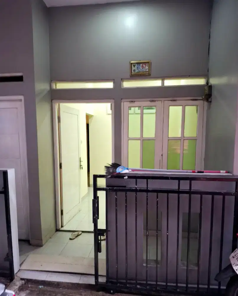 Disewakan Rumah 2 lantai