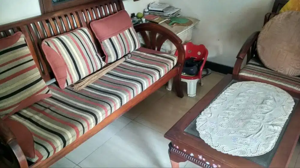 Meja Bangku Tamu Set Mahony