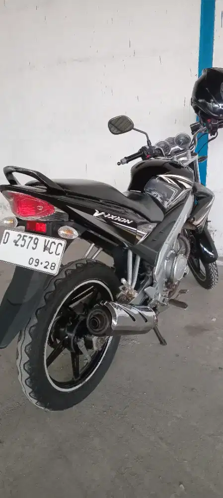YAMAHA VIXION OLD 2008