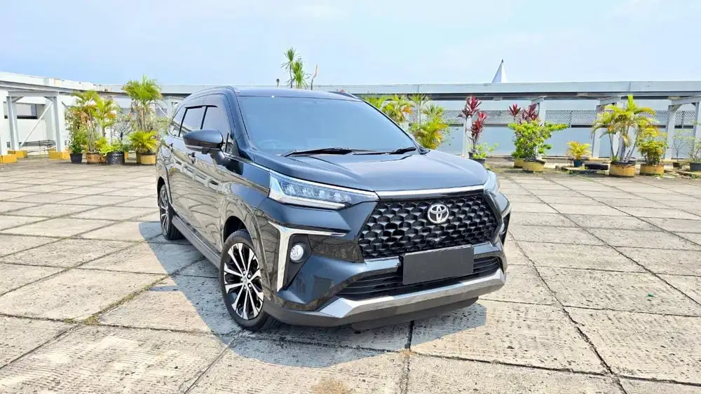 [Km 10 RIBUAN]TOYOTA VELOZ Q CVT HITAM AT 2024