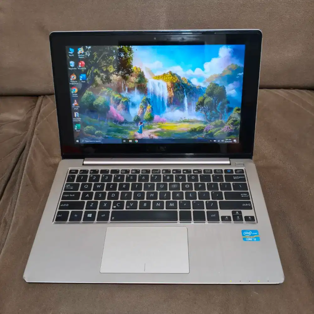 Laptop Touchscreen Asus Core i3