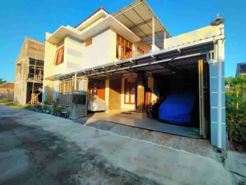 Rumah Bagus 2lt Bangunan Kokoh di Jenengan Sawit