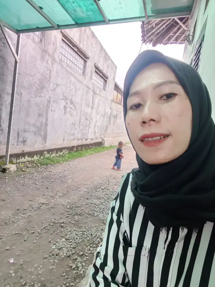 mencari pekerjaan yang halal