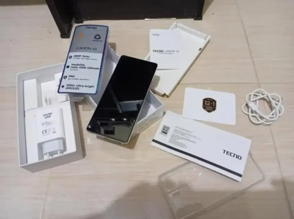 Tecno Camon 40 Like New