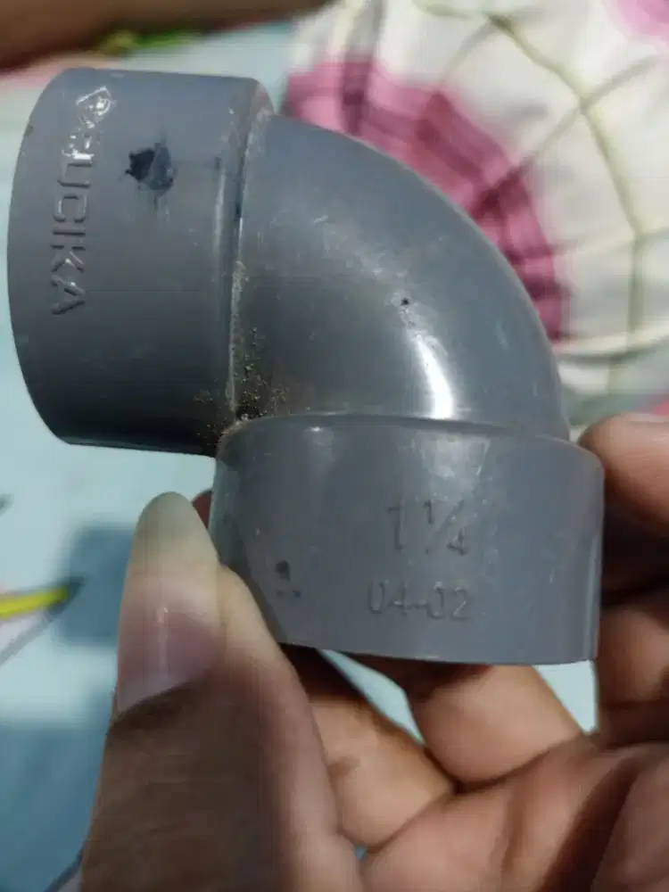 Rucika Knee Elbow Pipa PVC D 1 1/4 inch