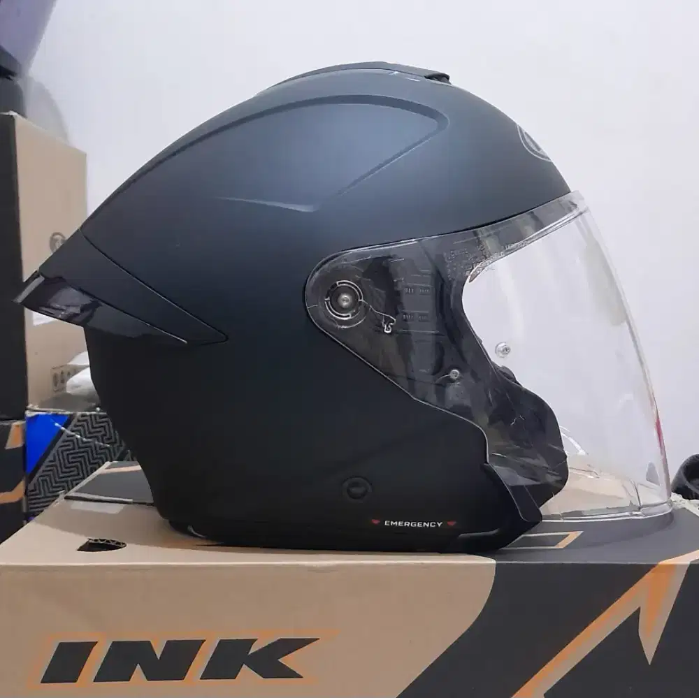 READY. HELM INK TERRA 2 WARNA HITAM DOFF. SIZE L. SECOND LIKE NEW