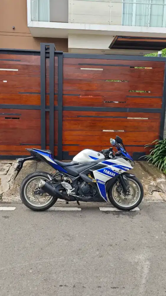 Yamaha R25 2014