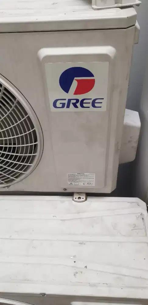 DI JUAL AC AGREE 1/2 PK 3 UNIT DINGIN BAGUS