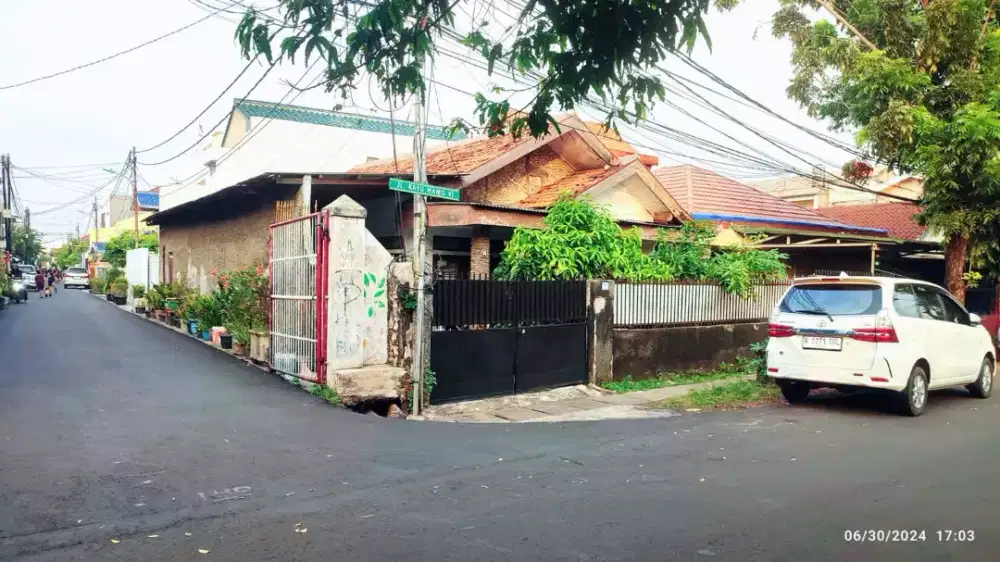 Rumah Strategis Ditengah Kota Jakarta Timur