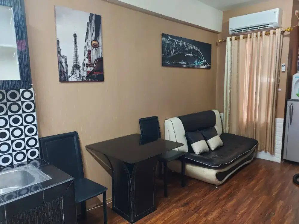 Disewakan Apartemen PUNCAK PERMAI, Kamar Besar