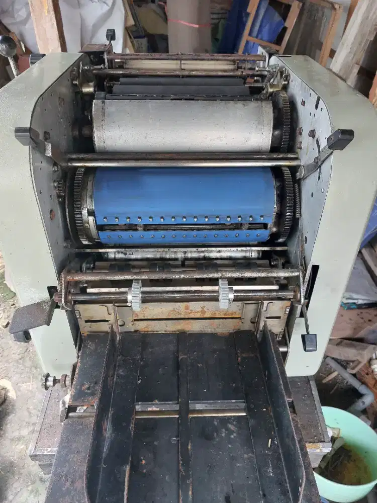 Mesin Offset Toko 810 Bukan 820