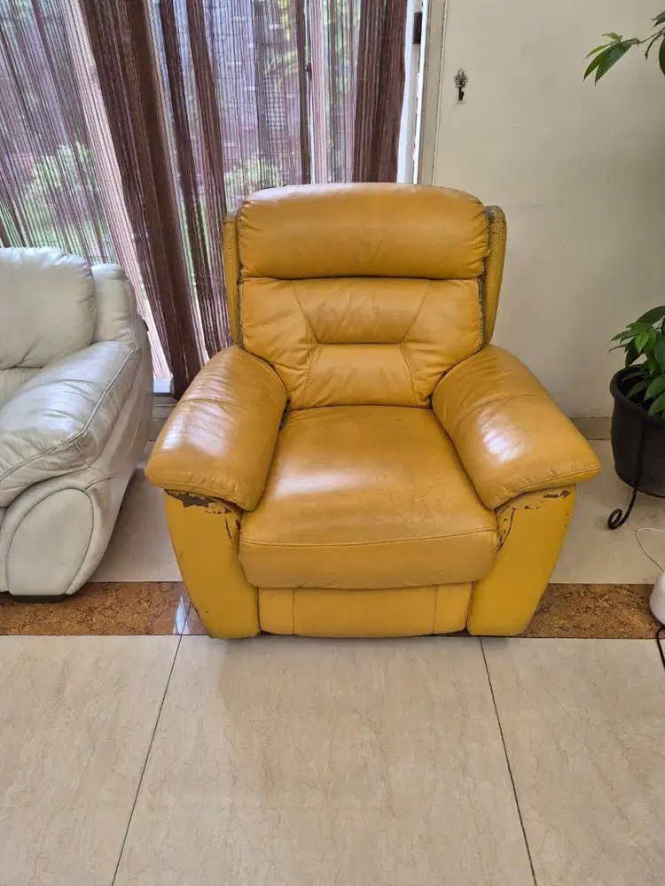 Kursi recliner Informa bahan kulit