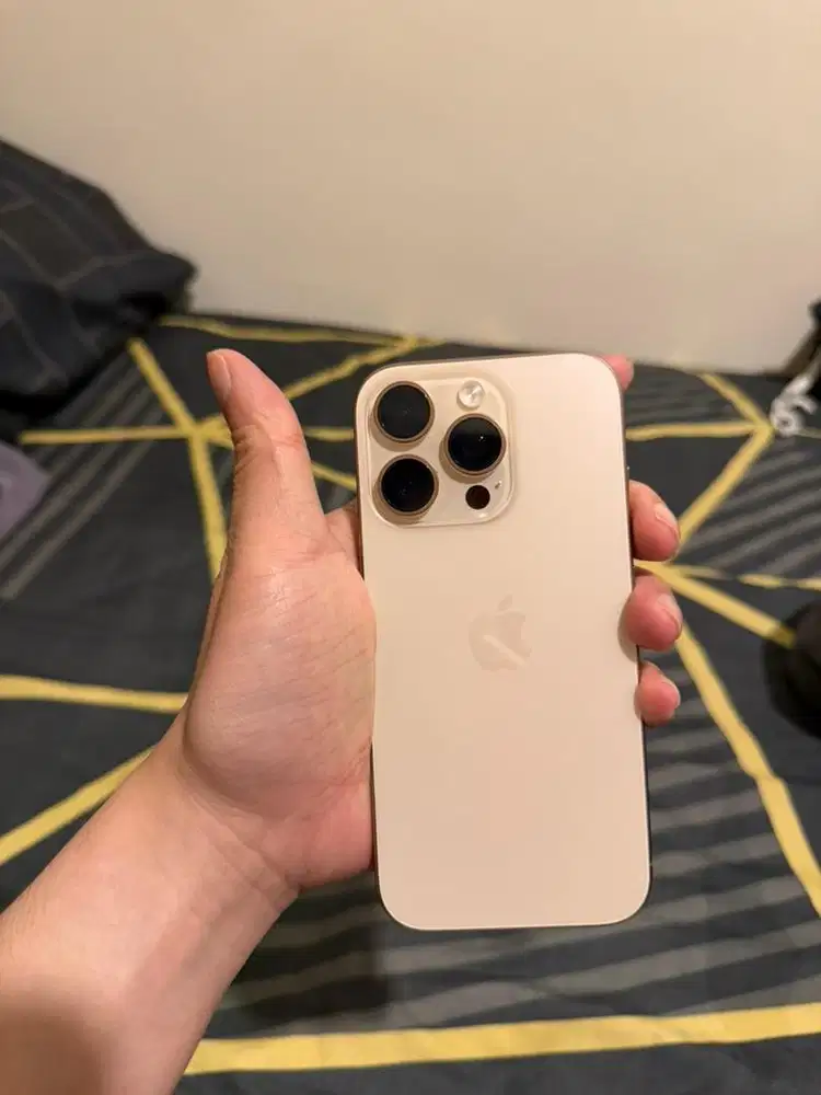 Jual Iphone 16 Pro 128 GB Garansi Masih Aktif
