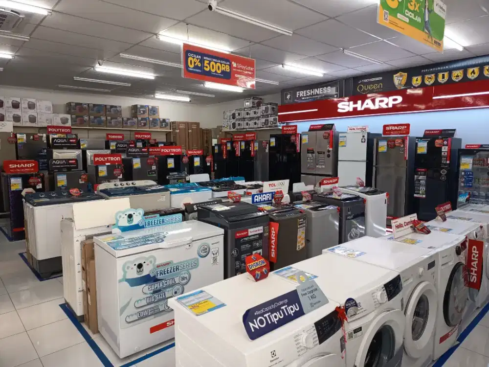 MESIN CUCI SATU TABUNG, ATAU BUKAAN DEPAN, DAN KULKAS