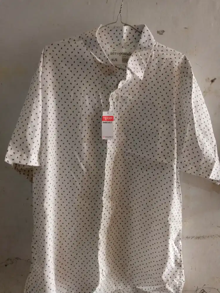 Baju kemeja lengan pendek