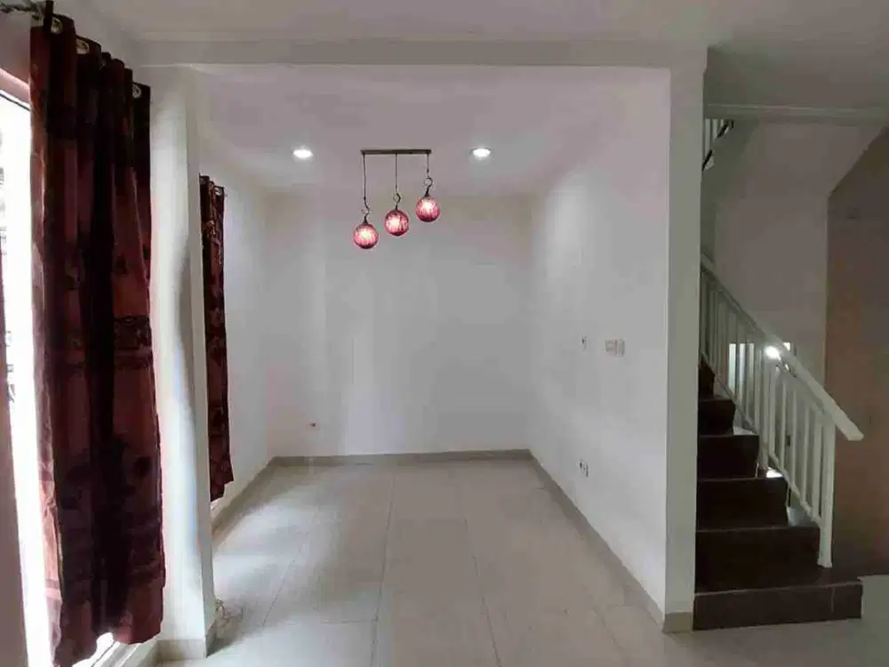 Disewakan Rumah 2 Lt Full Renov 3 kt Australia Green Lake City