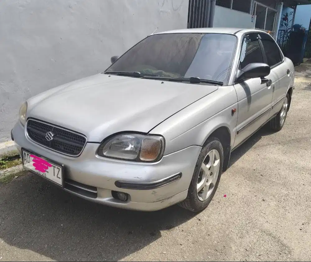 Suzuki Baleno DX MT tahun 2001
