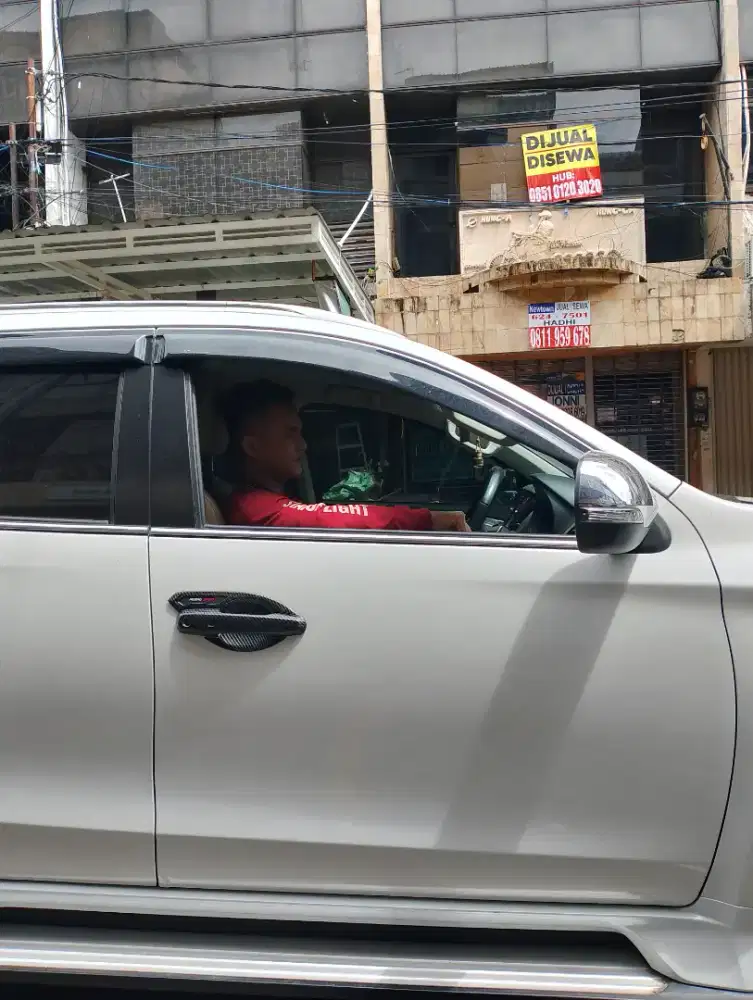 Nyari lowongan kerja supir