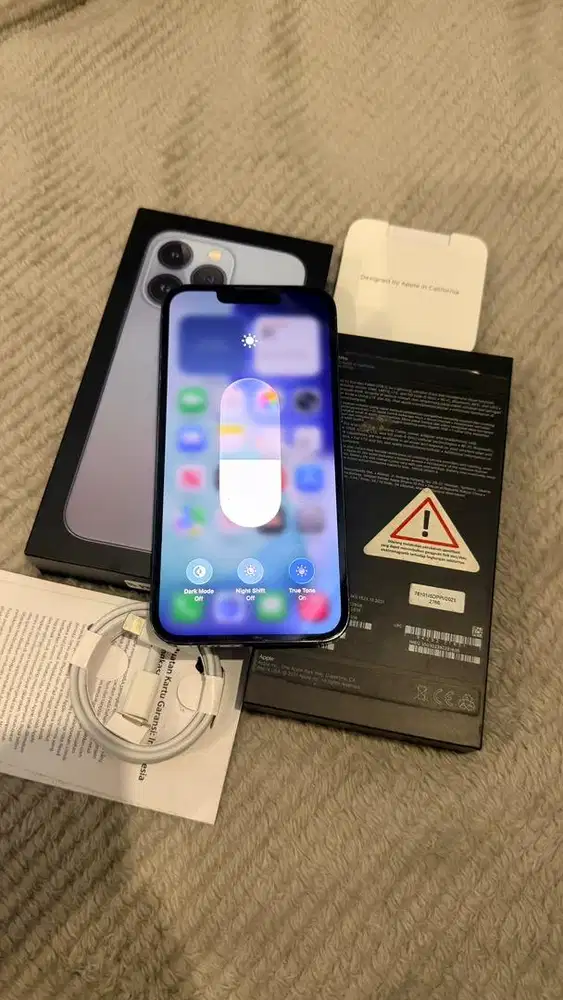 Dijual Iphone 13 Pro 128GB Blue Resmi Ibox mulus Lengkap